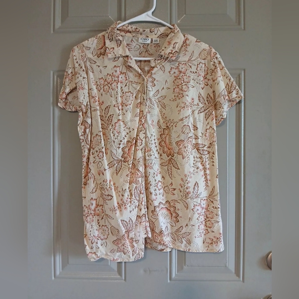 Cato Woman Blouse Top Vintage Floral  Blouse Size 14/16